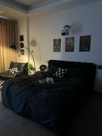 발코니 스튜디오 — Chip Homestay & Studio